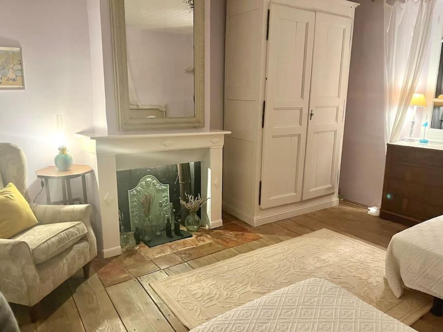 La Maison De Mama C: Charming French Village Home Sainte-Colombe-sur-lʼHers Eksteriør billede